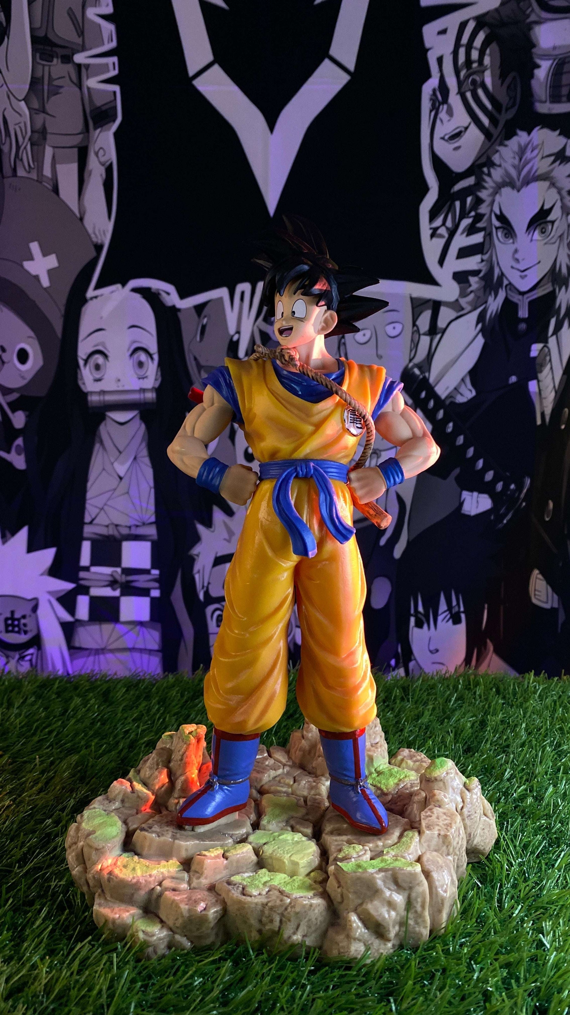 Ultimate Action Figure – 33cm Dragon Son Goku Anime Statue